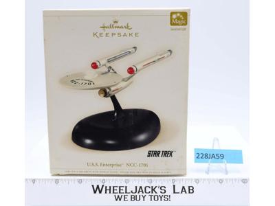 U.S.S. Enterprise NCC-1701 Star Trek 2006 Hallmark Keepsake Ornament
