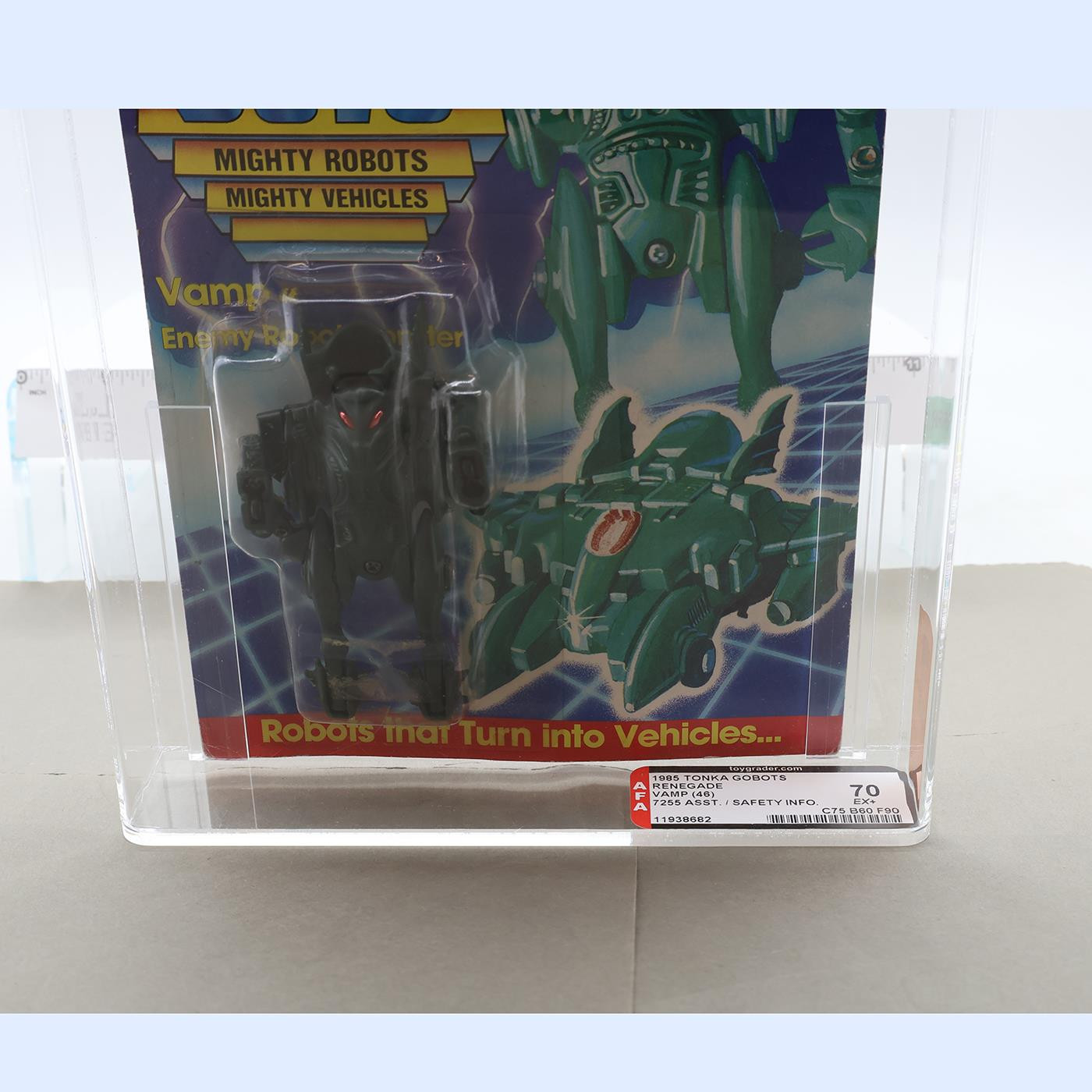 Vamp AFA GRADED 70 75/60/90 Gobots 1985 Tonka Action Figure NEW SEALED