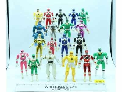 Lot of 19 Power Rangers 1990's 4-6" Bandai Action Figures