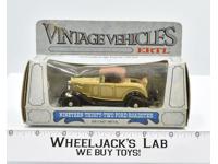 1932 Ford Roadster Vintage Vehicles #2501 ERTL Die-Cast Metal Toys