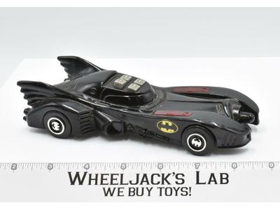 Batman Batmobile DC Comics 1989 Battery Powered Car Action Figure