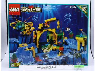#6195 Neptune Discovery Lab 100% Complete Lego Aquanauts Aquazone