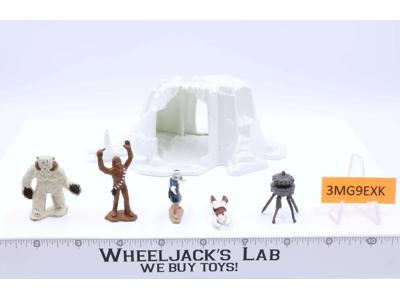 Hoth Wampa Cave 100% Complete Star Wars 1982 Kenner MICRO COLLECTION Playset