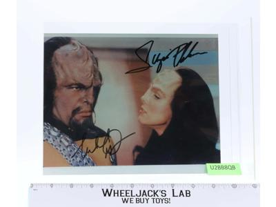 Worf and K'Ehleyr Star Trek Dorn / Plakson AUTOGRAPHED 8x10 Picture
