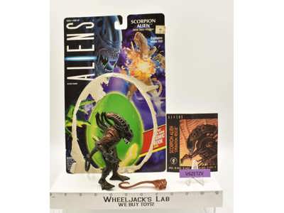 Scorpion Alien Complete W/Cardback Aliens 1992 Kenner Action Figure
