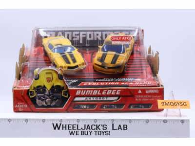 Bumblebee Evolution of a Hero Transformers 2007 Hasbro NEW MISB SEALED