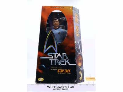 Doctor McCoy Star Trek Original TV Series 1999 Playmates 12" Action Figure