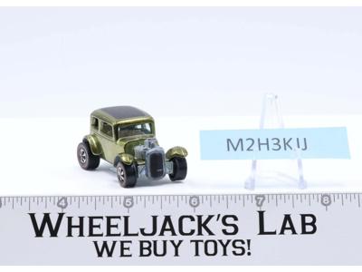 Classic '32 Ford Vicky Olive 1968 Hot Wheels Mattel Vintage Redline RL