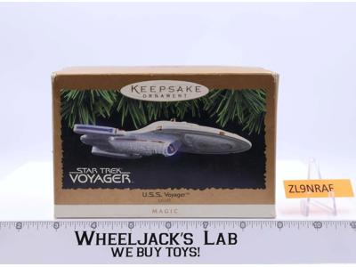 U.S.S. Voyager Star Trek MAGIC Keepsake Ornament 1993 Hallmark