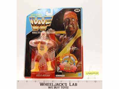 Hulk Hogan SPANISH BLUE Card WWF Wrestling 1991 Hasbro NEW MOSC SEALED