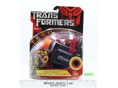 Tight Shot as a Video Camera Transformers Movie TECH RID 2007 Hasbro NEW MOSC