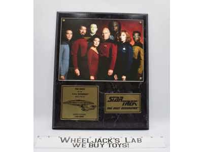 The Crew of Star Trek The Next Generation Plaque 135/5000