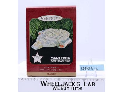 U.S.S. Defiant Deep Space 9 Star Trek MAGIC Keepsake Ornament 1997 Hallmark