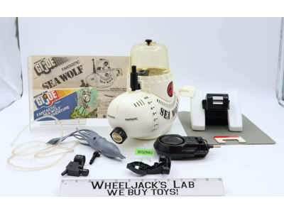 Sea Wolf GI Joe Adventure Team 1975 Hasbro 12" Action Figure Vehicle