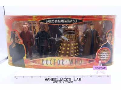 Daleks in Manhattan Set Doctor Who BBC 2004 Character Options LTD Figure