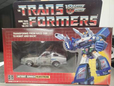 Bluestreak 100% Complete W NICE BOX & FIGURE 1985 Vintage Hasbro G1 Transformers
