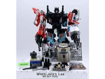 Defensor 100% Complete Transformers Combiner Wars 2015 Hasbro Action Figure