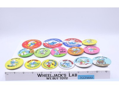Lot of 16 Badges Pins Pinbacks The Smurfs 1983 Peyo Vintage NEW SEALED