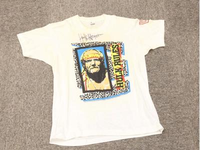 WWF 1989 Hulk Rules T-Shirt Signed by Hogan RARE