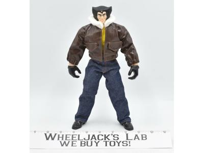 Wolverine X-Men Marvel Comics With Clothes 1995 Toy Biz 10" Action Figure