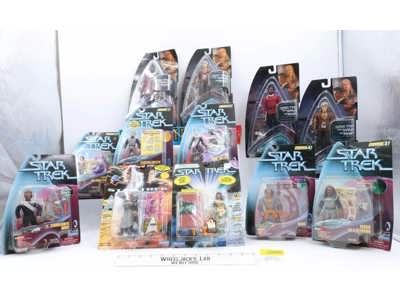 Lot of 12 Star Trek 1990's Playmates Action Figures