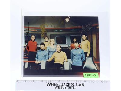 Cast of Star Trek Original Series AUTOGRAPHED Doohan/Barrett/Takei 8x10 Picture