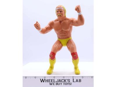 Hulk Hogan 1986 WWF LJN Titan Sports 8" Vintage Wrestling Superstars