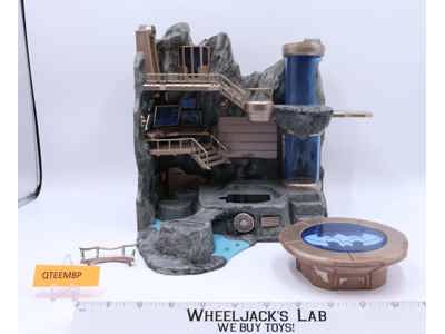 Batcave DC Comics Batman Nano Scene 2017 Jada Toys Action Figure Playset