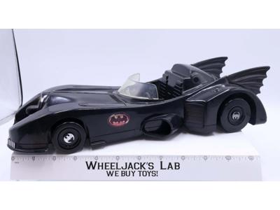 Batmobile DC Comics Batman 1989 ToyBiz Action Figure Vehicle Vintage