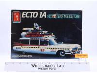 Ecto 1A Ghostbusters II AMT ERTL Model Kit 1/25 Scale
