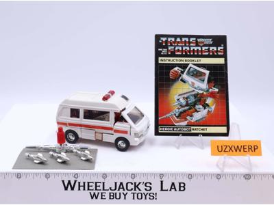 Ratchet 100% Complete 1985 Vintage Hasbro G1 Transformers Action Figure