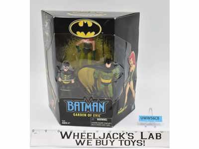Batman & Robin With Poison Ivy Garden of Evil NEW MISB Hasbro 2002 Action Figure