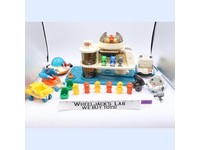 Space Station Fisher Price Li'l People Play Set 1984 Vintage