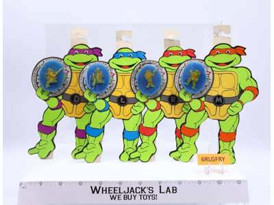 Lot of 4 Collector Pins Teenage Mutant Ninja Turtles 1990 Ace Novelty Co.