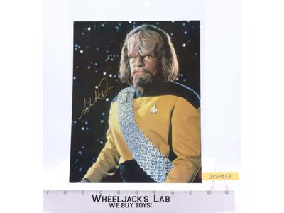 Commander Worf Star Trek Next Generation Michael Dorn AUTOGRAPHED Picture 8 x 10