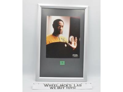 Tuvok #1 Star Trek Voyager Tim Russ AUTOGRAPHED 8x10 Picture