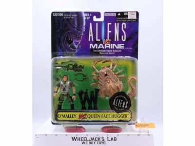 O'Malley VS. Queen Face Hugger 1996 Kenner Action Figure NEW MOSC SEALED