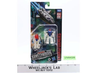 Fuzer & Blast Master Transformers Earthrise War for Cybertron 2021 Hasbro MOC