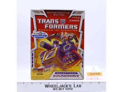 Soundwave Transformers Robots in Disguise TRU Exclusive 2006 Hasbro Figure