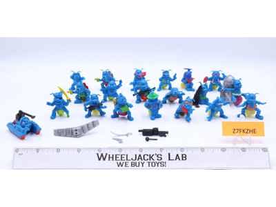 Lot of 20 Blue Army Ants 1987 Hasbro Action Figures + Accessories