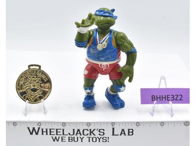 Track 'n Field Leo Olympics Teenage Mutant Ninja Turtle 1992 Playmates Figure