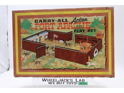 #4685 Fort Apache Carry-All Action Playset 1968 Marx Vintage Western Cowboy Set