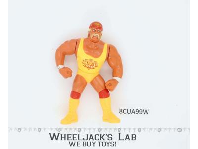 Hulk Hogan 100% Complete WWF Wrestling Hasbro 1990 Titan Sports  Action Figure