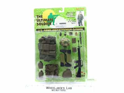 U.S. Army Infantryman ( Light) The Ultimate Soldier 21st Century Toys Action