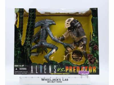 Aliens vs Predator Ultimate Battle 1996 Kenner Action Figure NEW MISB SEALED