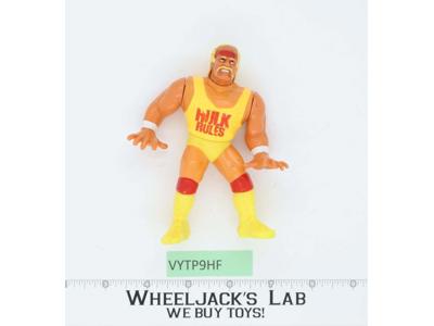 Hulk Hogan WWF Wrestling Hasbro 1990 Titan Sports Vintage Action Figure