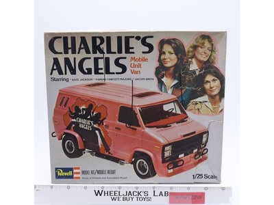 Mobile Unit Van Charlie's Angels 1977 Revell 1:25 Scale Model Kit NEW MIB