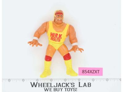 Hulk Hogan WWF Wrestling Hasbro 1990 Titan Sports Vintage Action Figure