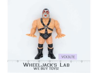 Demolition Ax 1991 WWF WWE Wrestling Hasbro Titan Sports Vintage Action Figures