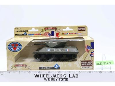 #6202 Destroyer Tank Die-Cast Military-2 50th Anniversary Solido
